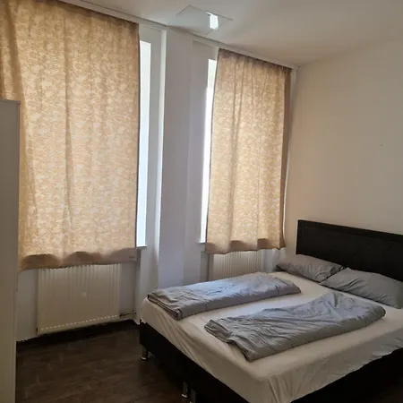 Appartement Hanin 2 *